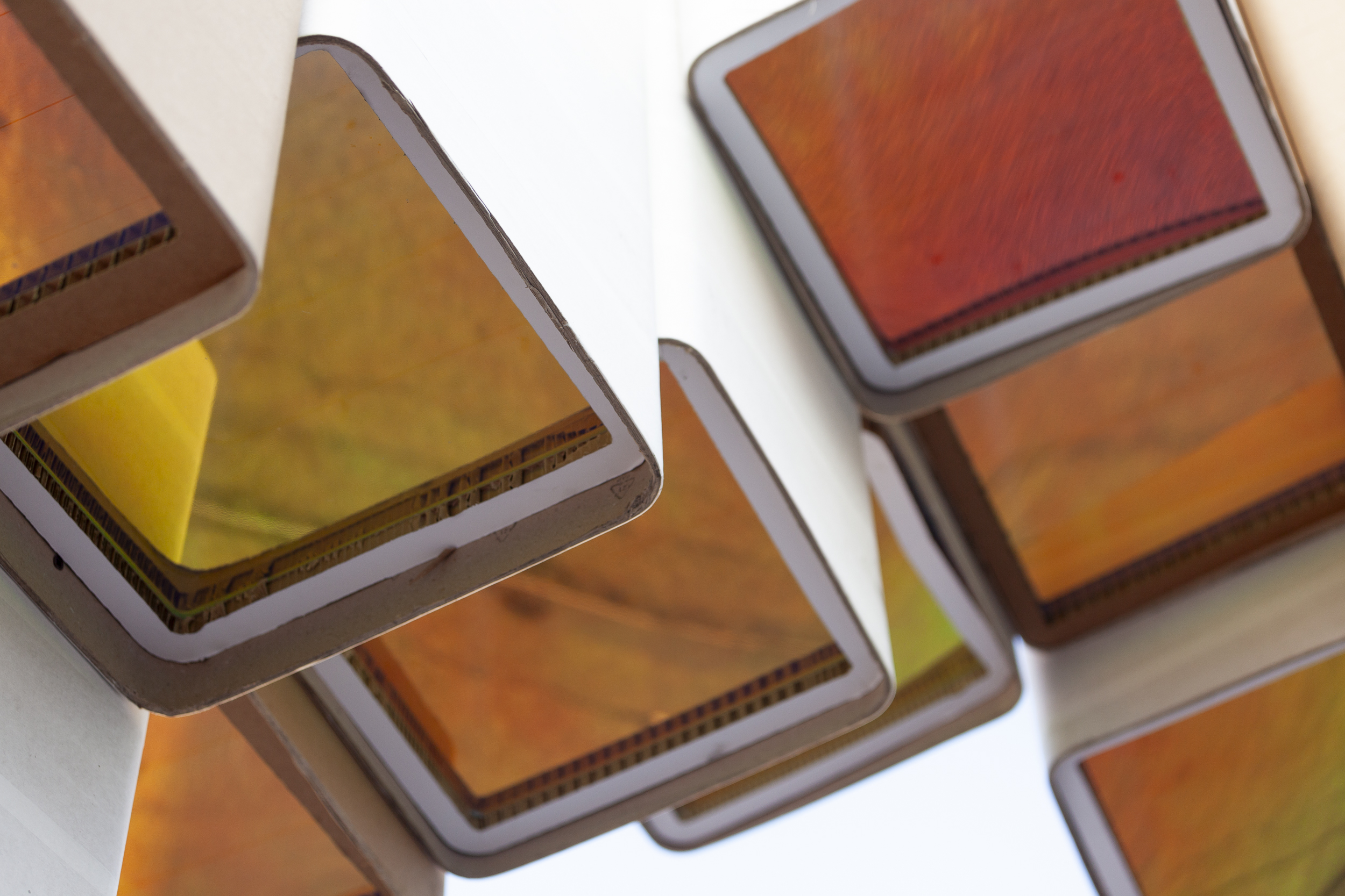 Riflessi iridescenti, architetture narrative.